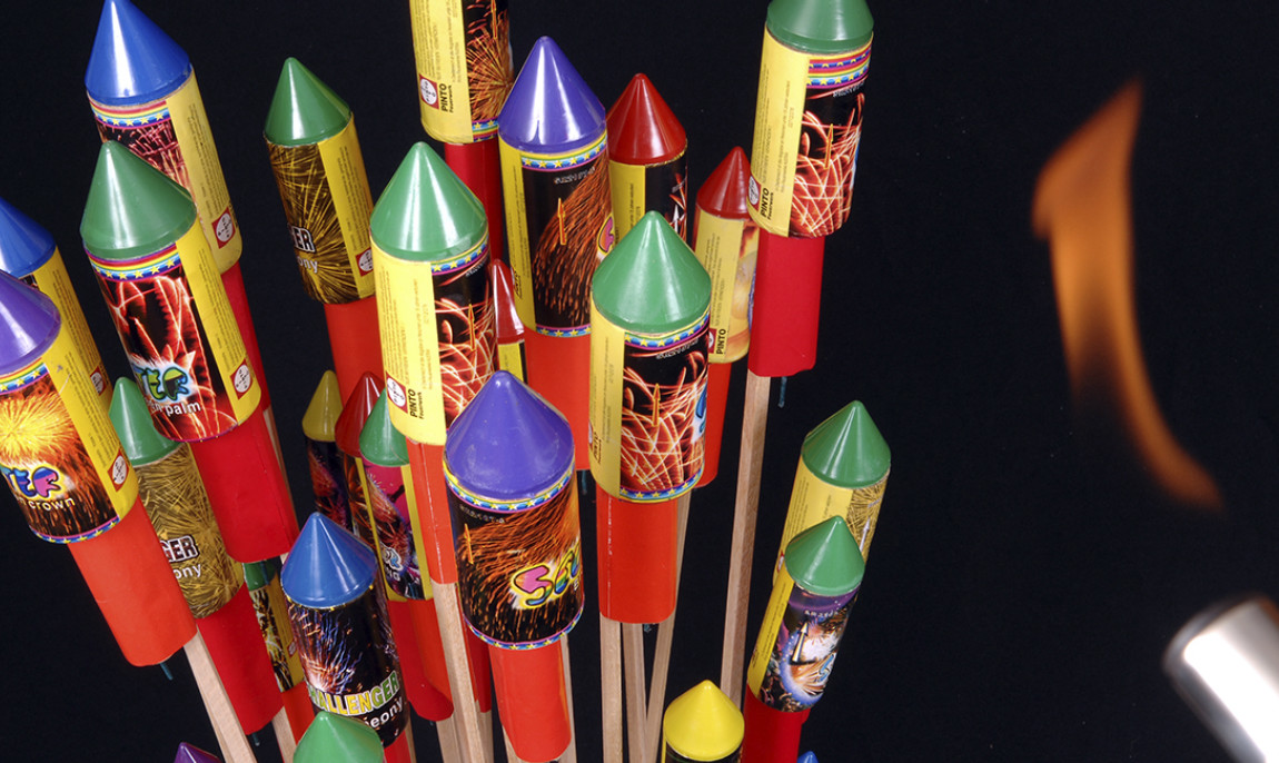 assets/images/activities/ulm-feuerwerk-workshop/1280_0005_Fotolia_5554731_Subscription_XL-1150x686x90.jpg