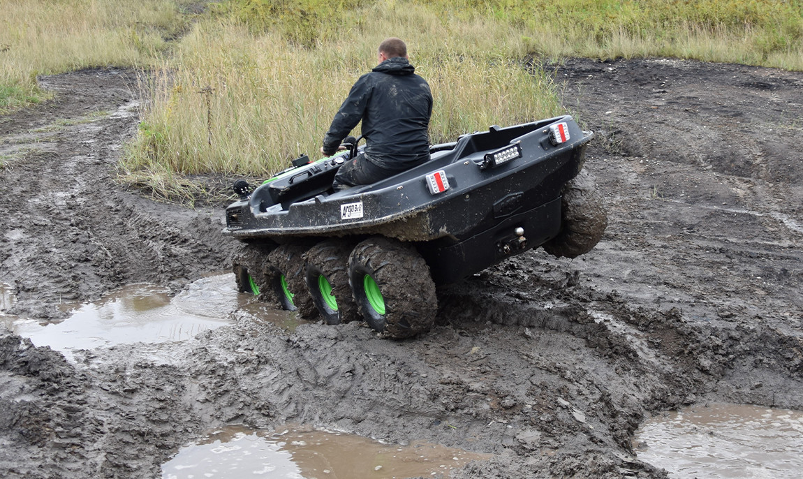 assets/images/activities/voitsberg-oesterreich-60-min-argo-8x8-amphibienfahrzeug-offroad-selber-fahren/offroad-kraw-4-1150x686x90.jpg