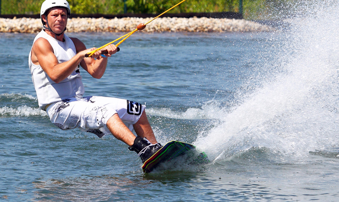 assets/images/activities/wakeboard-fahren-auf-der-mosel-in-poelich-raum-trier/1280_0003_Fotolia_24586383_Subscription_XL-1150x686x90.jpg