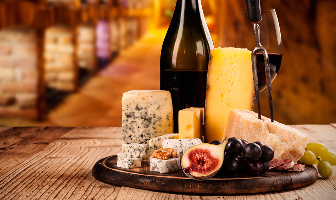 assets/images/activities/wein-und-kaese-koeln/1280_0000_Fotolia_79094140_Subscription_XXL-1150x686x90.jpg