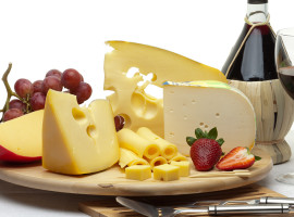 assets/images/activities/wein-und-kaese-koeln/1280_0004_Fotolia_32183653_Subscription_XXL-270x200x90.jpg