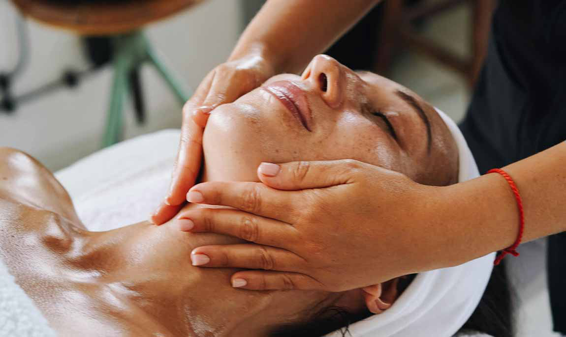 assets/images/activities/weinheim-30-min-ayurveda-gesichtsmassage/ayurveda-28-1150x686x90.jpg