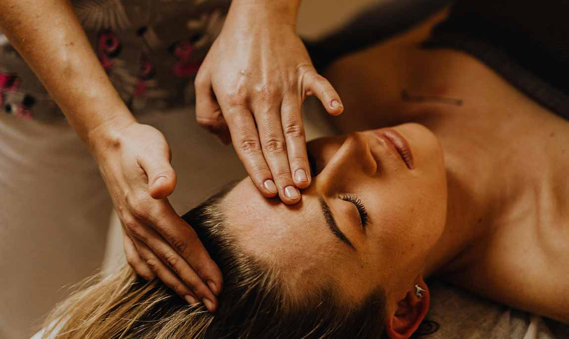 assets/images/activities/weinheim-30-min-ayurveda-gesichtsmassage/ayurveda-30-1150x686x90.jpg