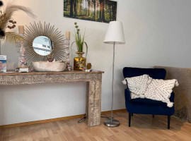 assets/images/activities/weinheim-60-min-klang-frequenz-massage/wel-mas-10-270x200x90.jpg