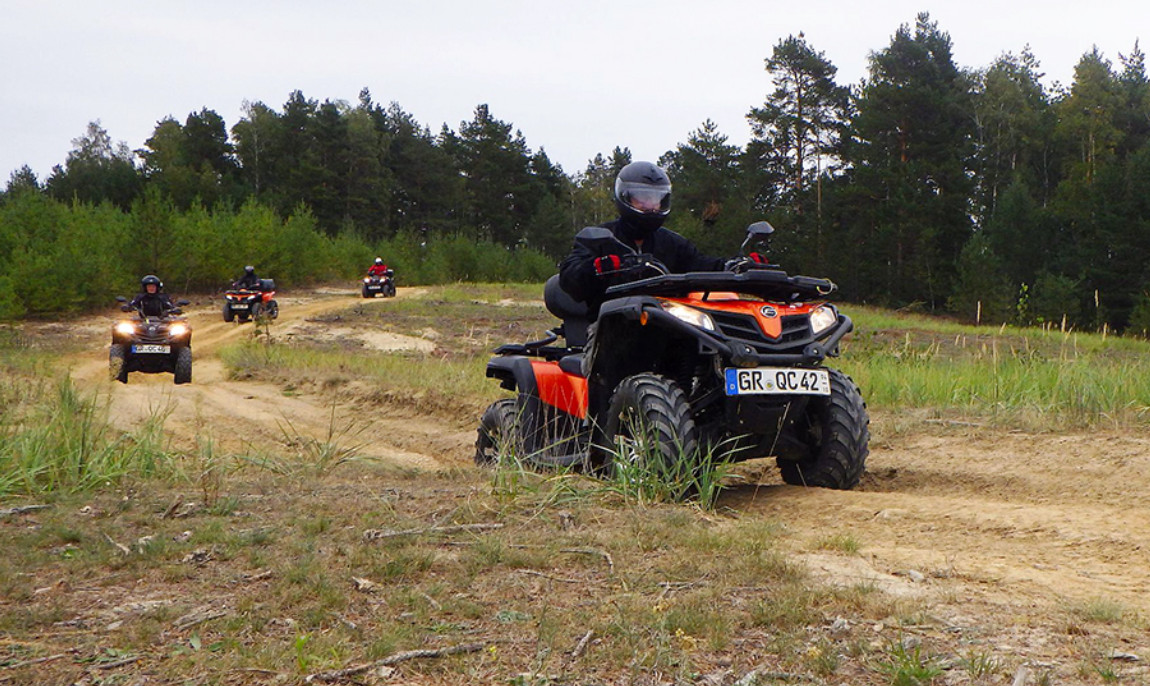 assets/images/activities/weisswasser-kleine-quad-entdeckungstour/Entdeckungstouren-06-web-1150x686x90.jpg