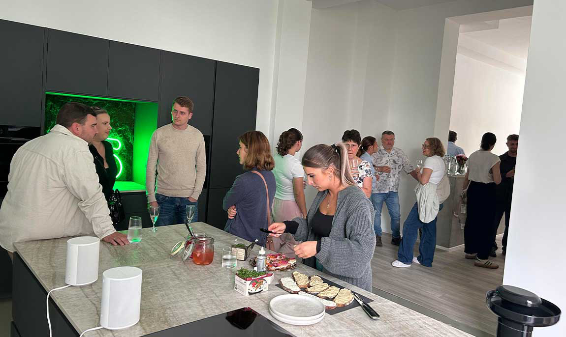 assets/images/activities/wiesbaden-mitte-4-std-sushi-kochkurs/koc-all-1-1150x686x90.jpg