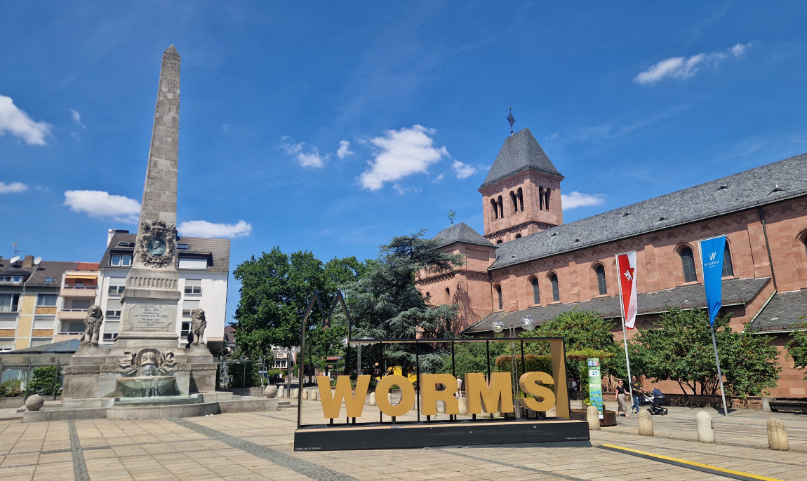 assets/images/activities/worms-stadtfuehrung-oeffentliche-tour/20250710_132200-1150x686x90.jpg