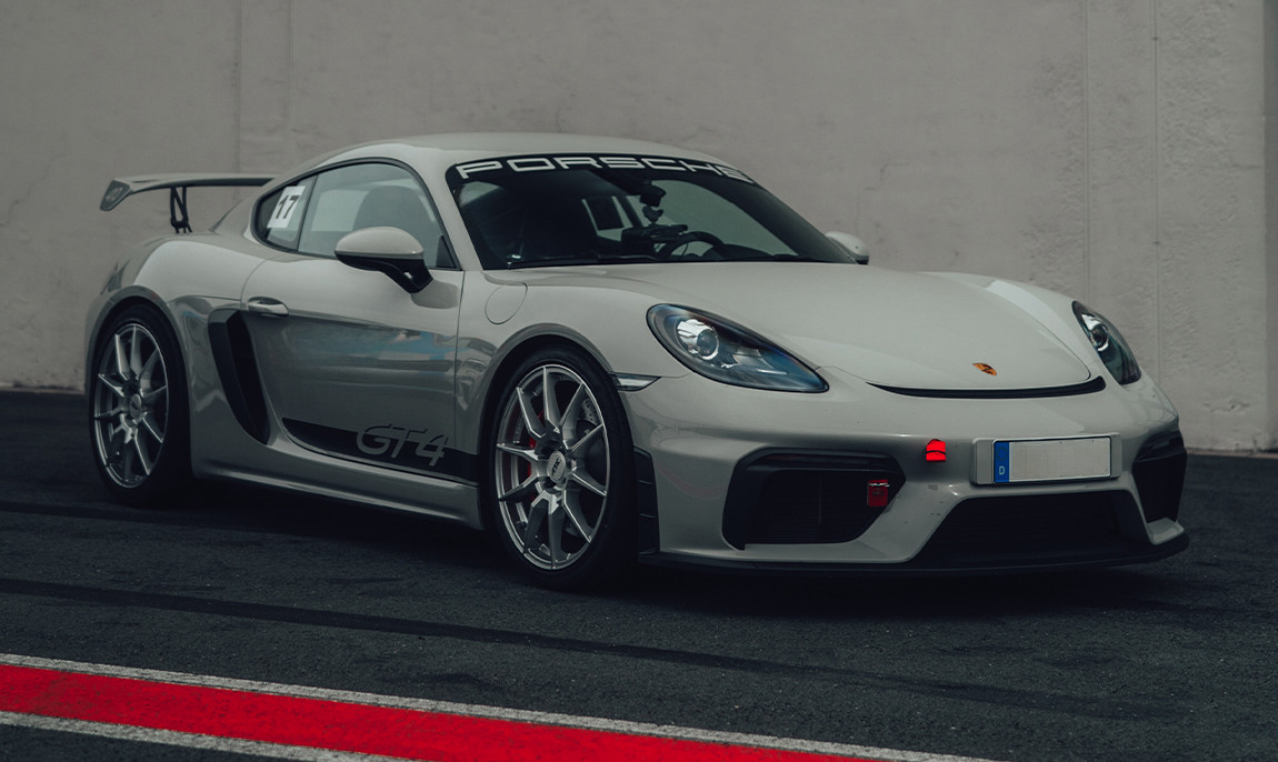 assets/images/activities/zandvoort-2-runden-porsche-gt4-mr-selber-fahren/bear_0012_DSC09747-1150x686x90.jpg