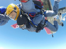 assets/images/activities/zell-am-see-oesterreich-fallschirmtandemsprung/sky-staa-17-270x200x90.jpg