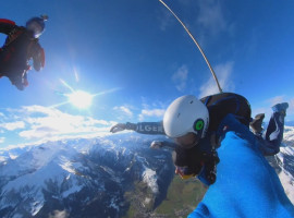 assets/images/activities/zell-am-see-oesterreich-fallschirmtandemsprung/sky-staa-3-270x200x90.jpg