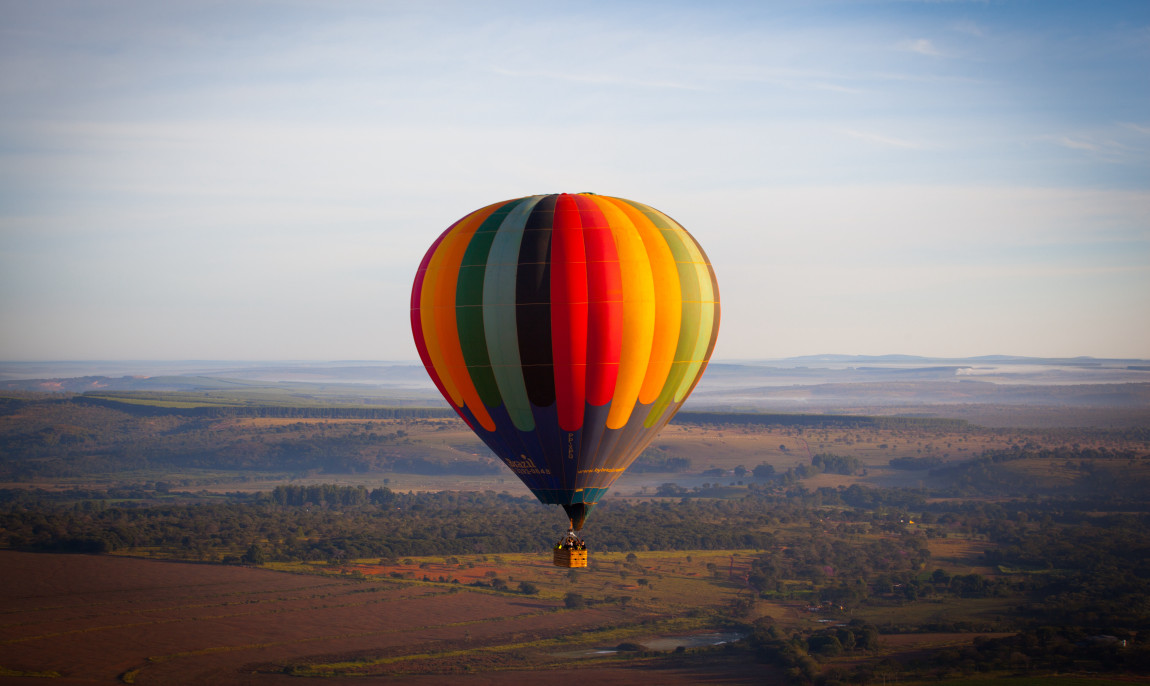 assets/images/categories/top-10-erlebnisse/hot-air-ballooning-1247633-1150x686x90.jpg